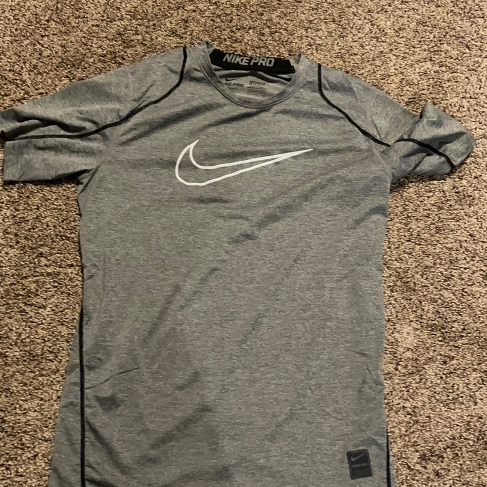 Nike t-shirt
